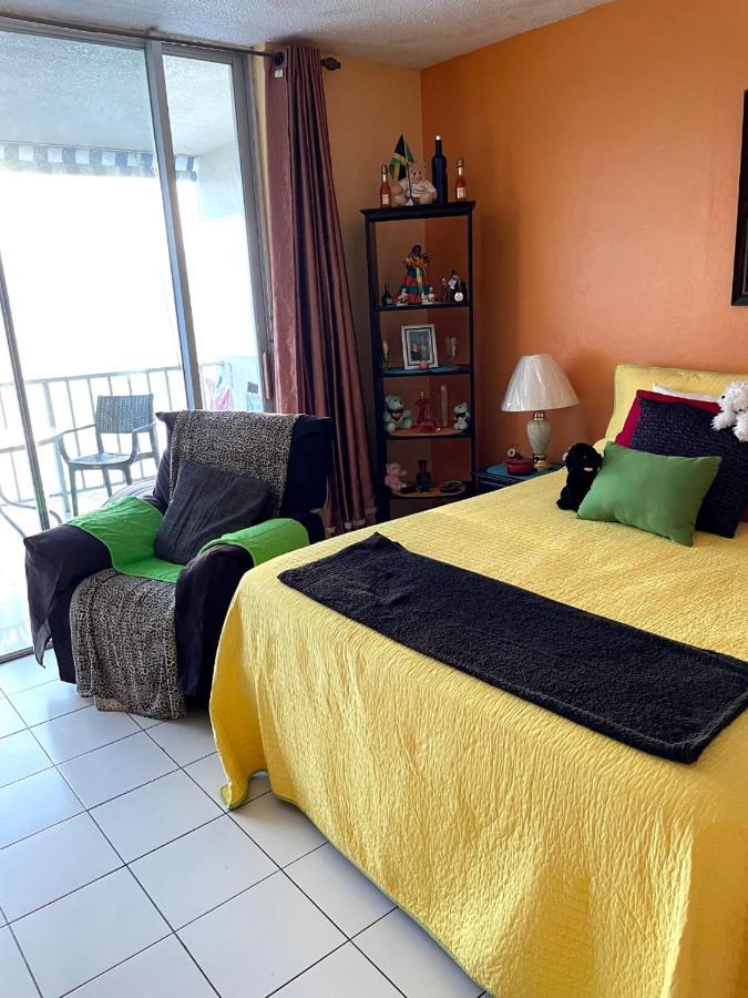 Deluxe Montego Bay Club Studio & Suites 外观 照片