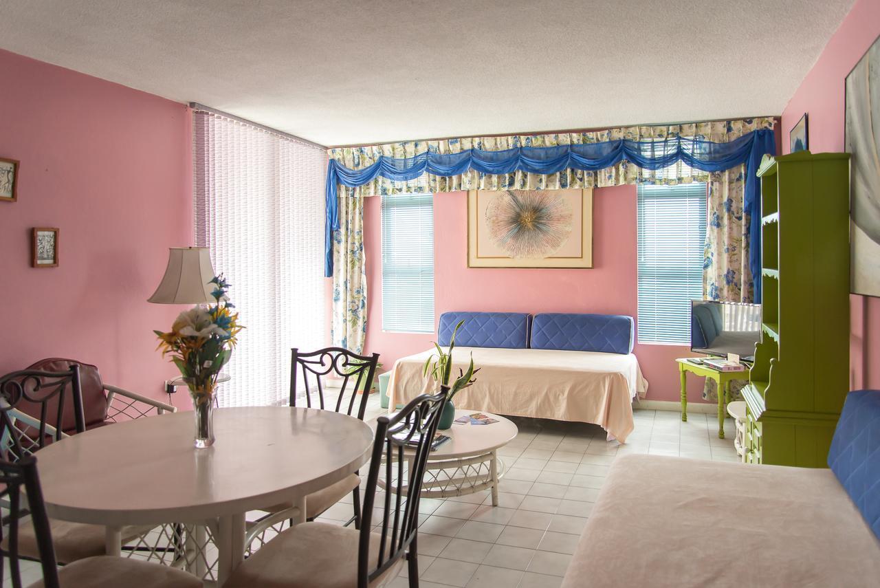 Deluxe Montego Bay Club Studio & Suites 外观 照片
