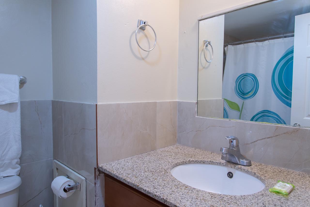 Deluxe Montego Bay Club Studio & Suites 外观 照片